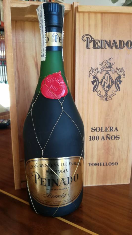 BRANDY PEINADO SOLERA 100 AÑOS GRAN RESERVA DE FAMILIA NATURAL |  Coleccionismo. Portal para coleccionistas, hobbys Anuncios Gratis,